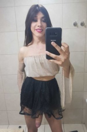 Транссексуалка Виктория