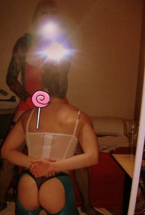 Транссексуалка Лолита Русская